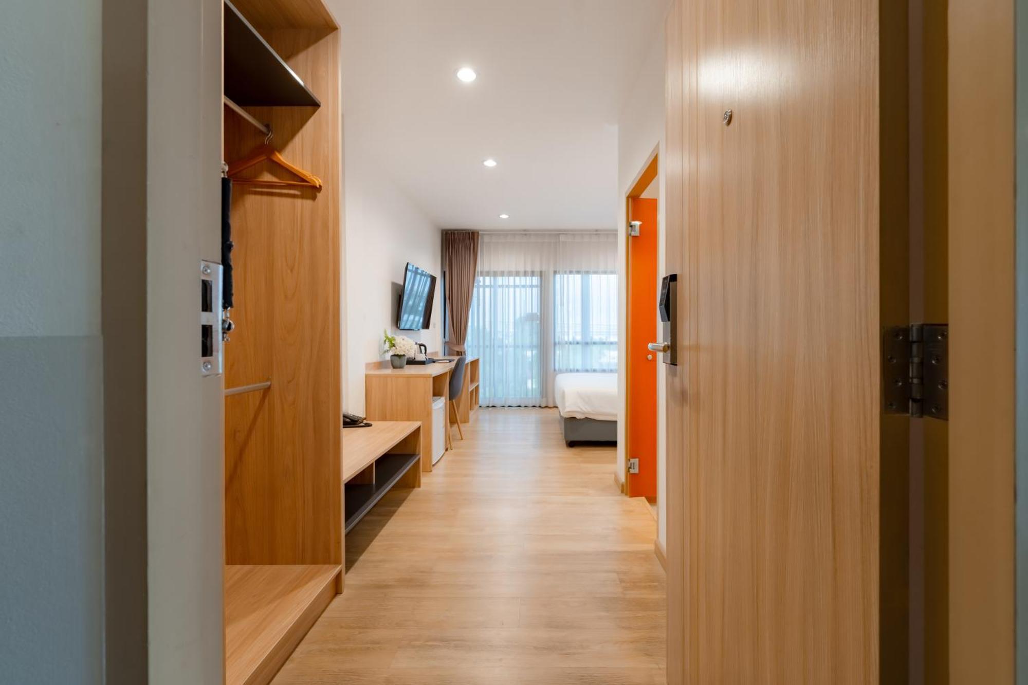 Moji Don Mueang Airport Hotel - Бангкок Экстерьер фото